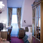 Gutenbergs Hotell 4*